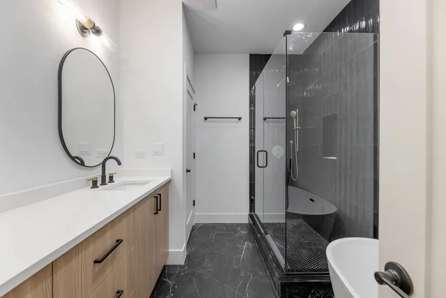 $2,800 | 5921 South Calumet Avenue, Unit 2, Chicago, IL 60637