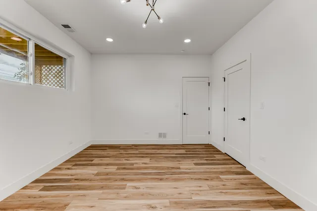 $2,800 | 5921 South Calumet Avenue, Unit 2, Chicago, IL 60637