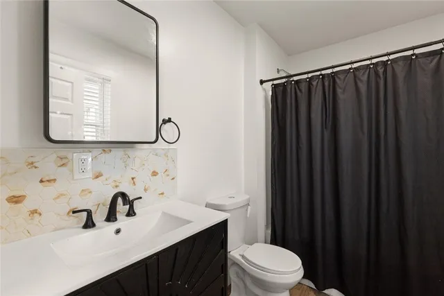 $339,000 | 152 Freeborn Avenue, East Providence, RI 02914