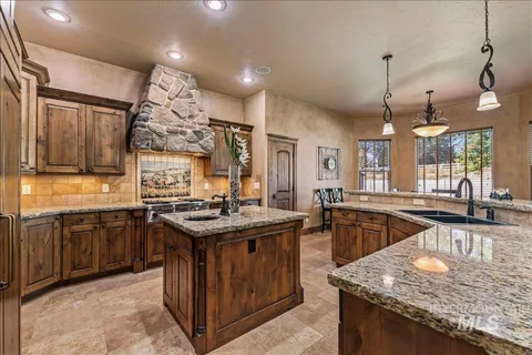 $1,125,000 | 4324 West Briar Rock Court, Eagle, ID 83616