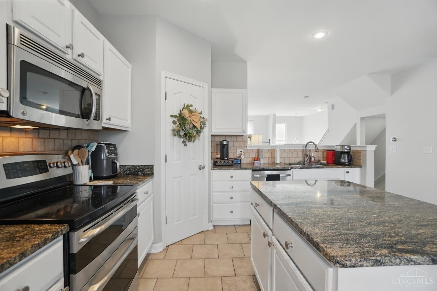 1133 Cutter Street Cincinnati, OH 45203 - Photo 15 of 52 Gallery Image 15