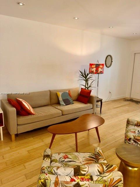 1242 Alton Road, Unit 205 Miami Beach, FL 33139 - Photo 4 of 25