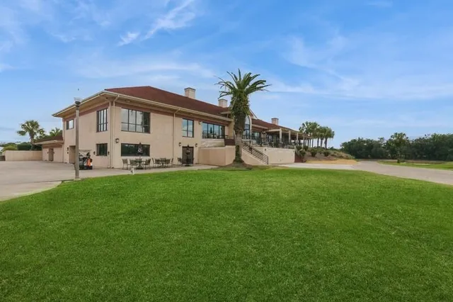 $649,000 | 7060 Summit Drive, Navarre, FL 32566