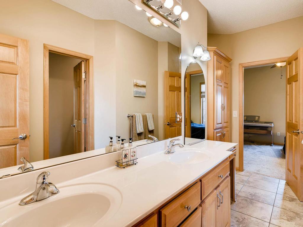 8835 Aviary Path Inver Grove Heights, MN 55077 - Photo 14 of 24 Gallery Image 14