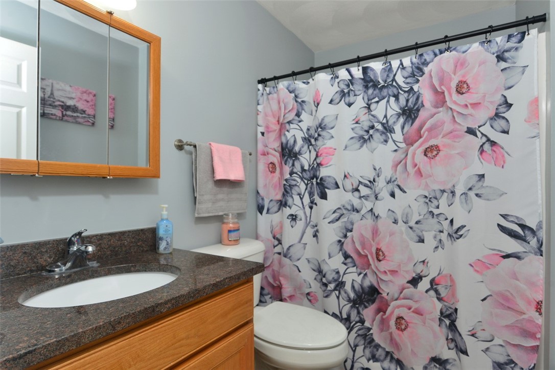 58 Scenic Way, Unit 50 Exeter, RI 02822 - Photo 18 of 27 First floor