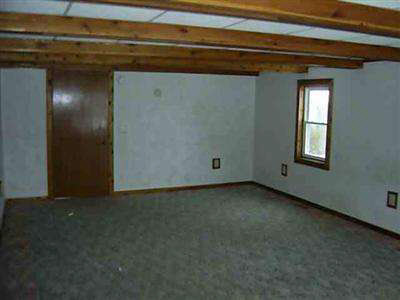 8036 Lippincott Road Davison, MI 48423 - Photo 2 of 4 20153793-1.JPG