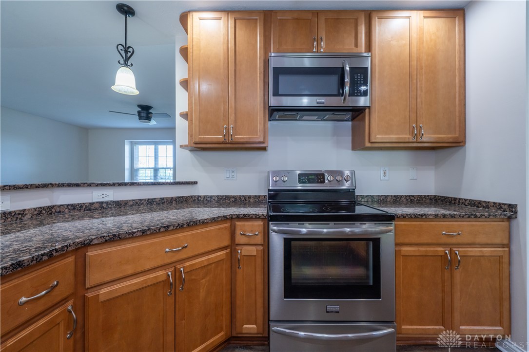 3415 Shakertown Road Beavercreek, OH 45430 - Photo 17 of 77