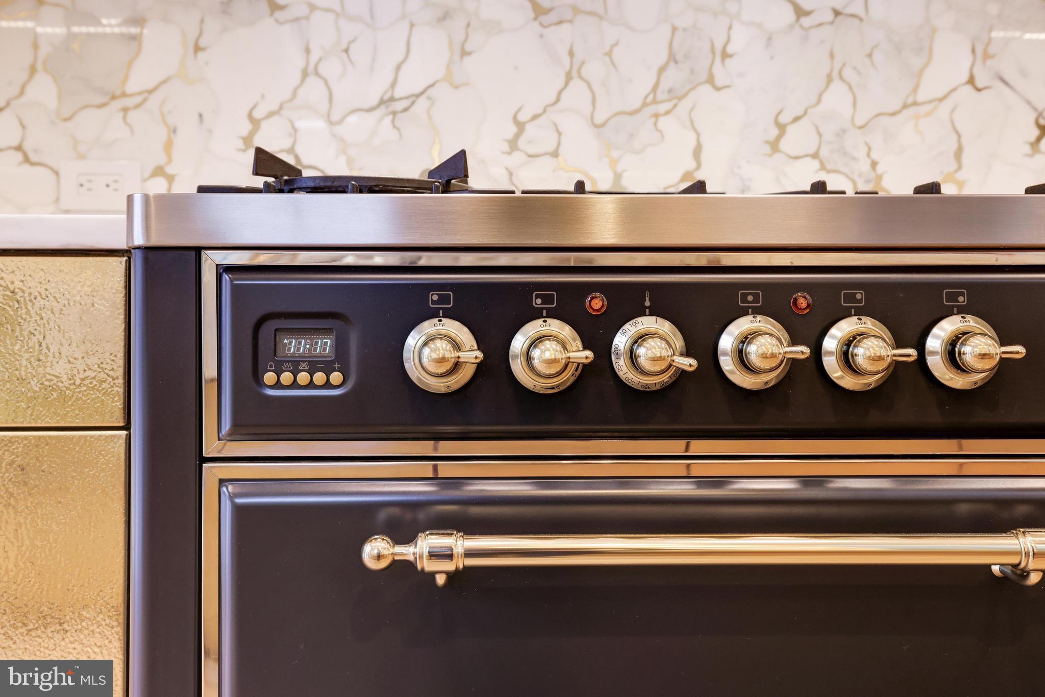 3420 N Street Northwest Washington, DC 20007 - Photo 11 of 39