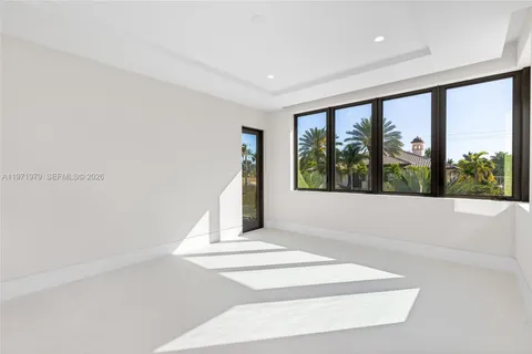 $24,900,000 | 23 Isla Bahia Drive, Fort Lauderdale, FL 33316
