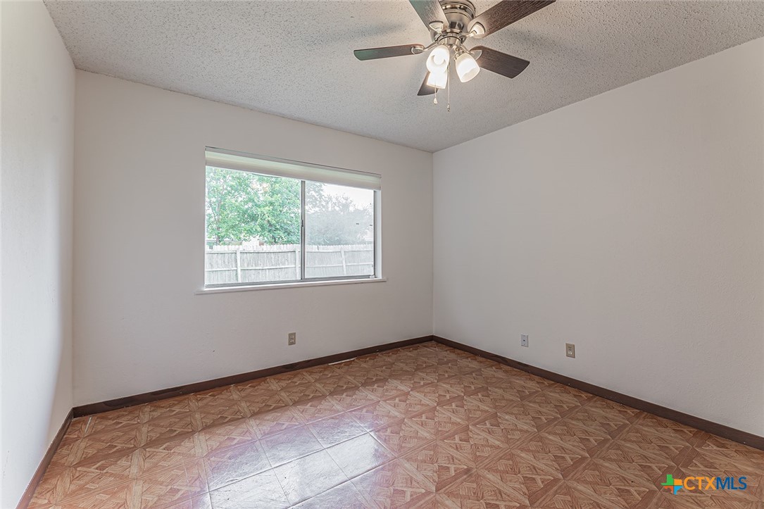 2001 Stagecoach Trail Temple, TX 76502 - Photo 23 of 37