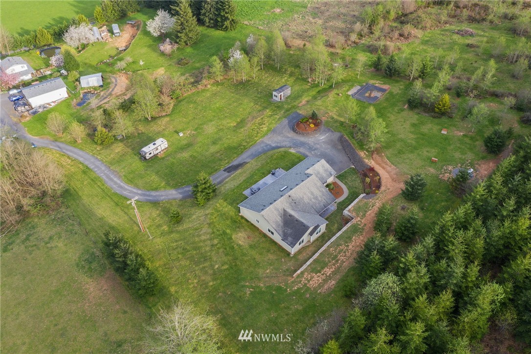 137 Rayburn Road West Winlock, WA 98596 - Photo 4 of 36