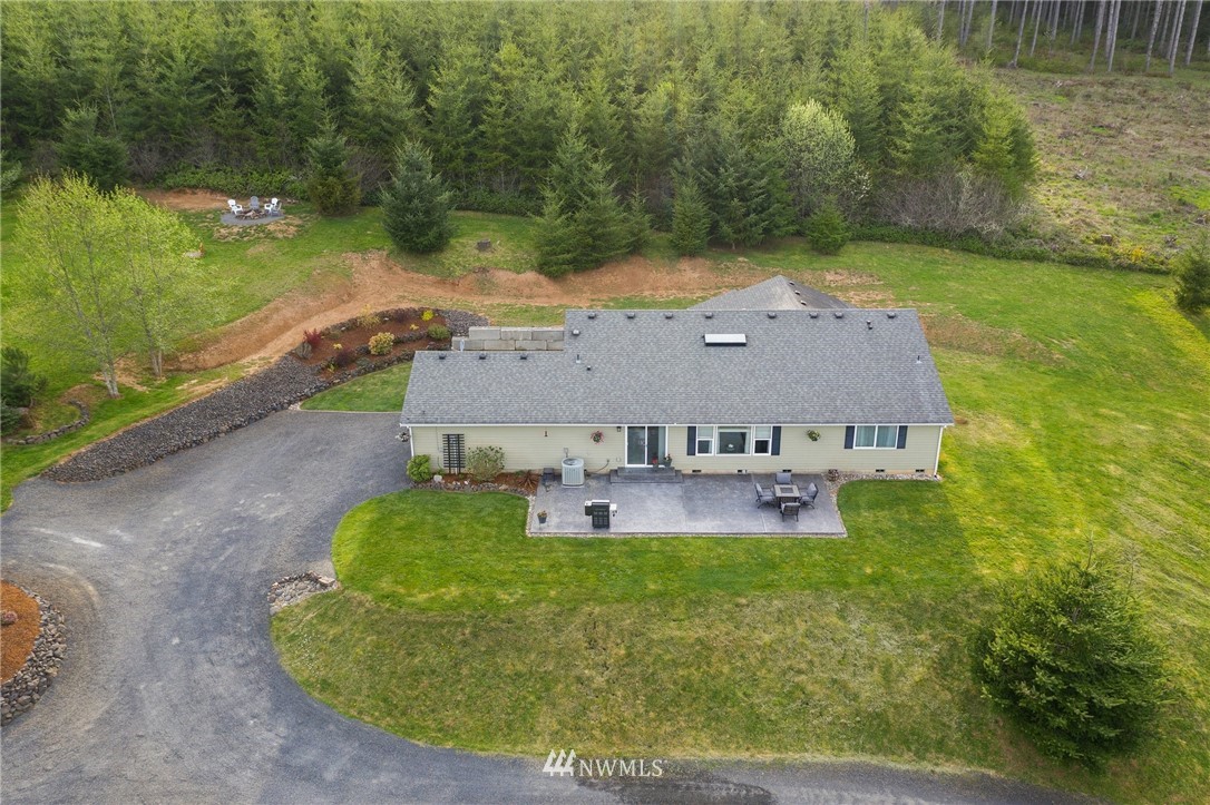 137 Rayburn Road West Winlock, WA 98596 - Photo 5 of 36