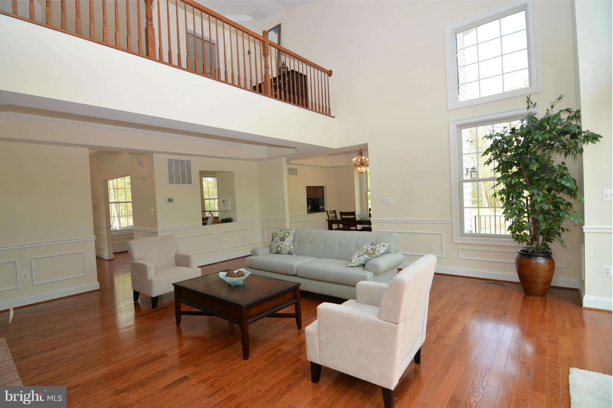 4694 Mountain Road Pasadena, MD 21122 - Photo 3 of 30 Family Room