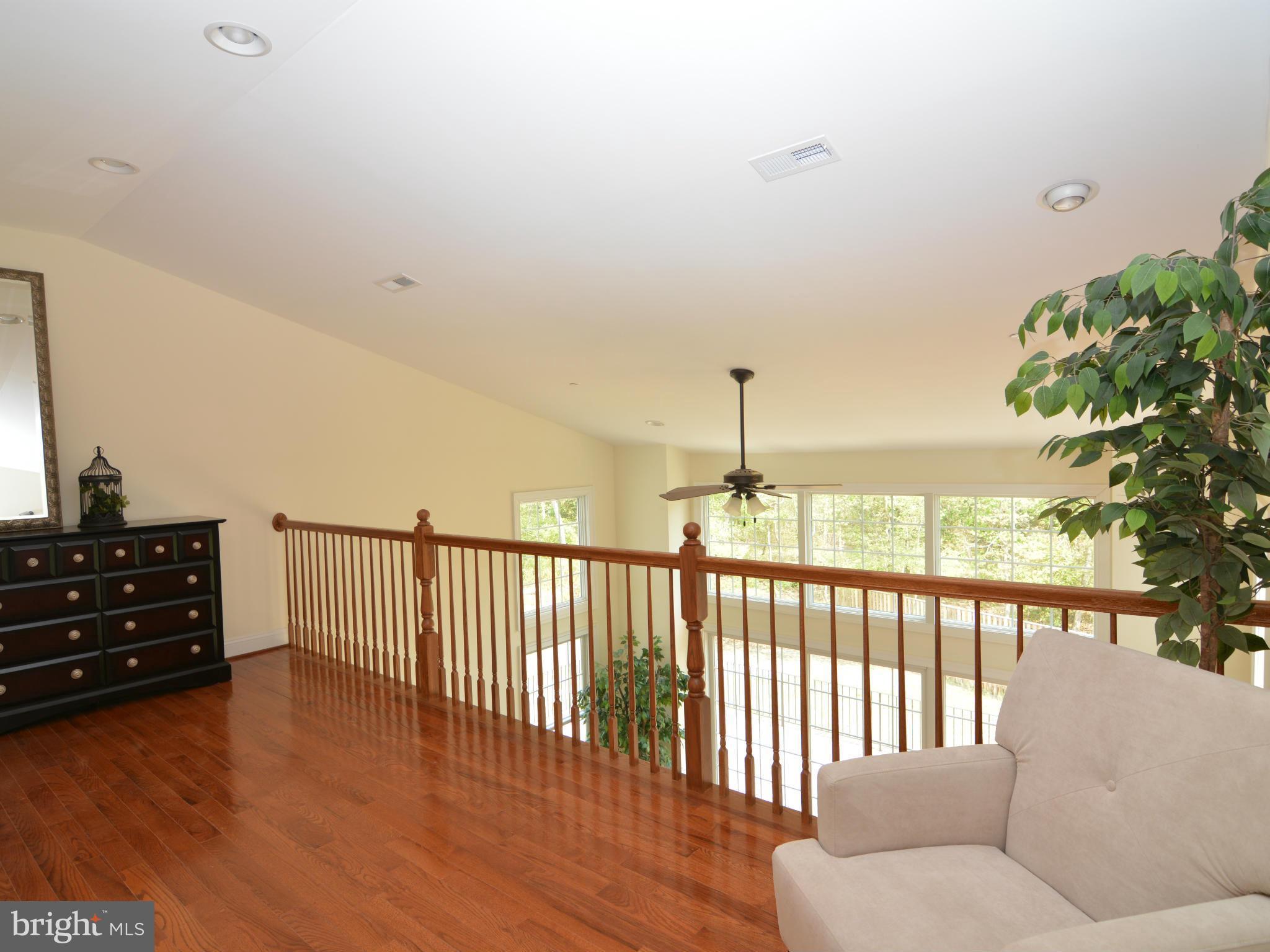 4694 Mountain Road Pasadena, MD 21122 - Photo 22 of 30 Interior (General)