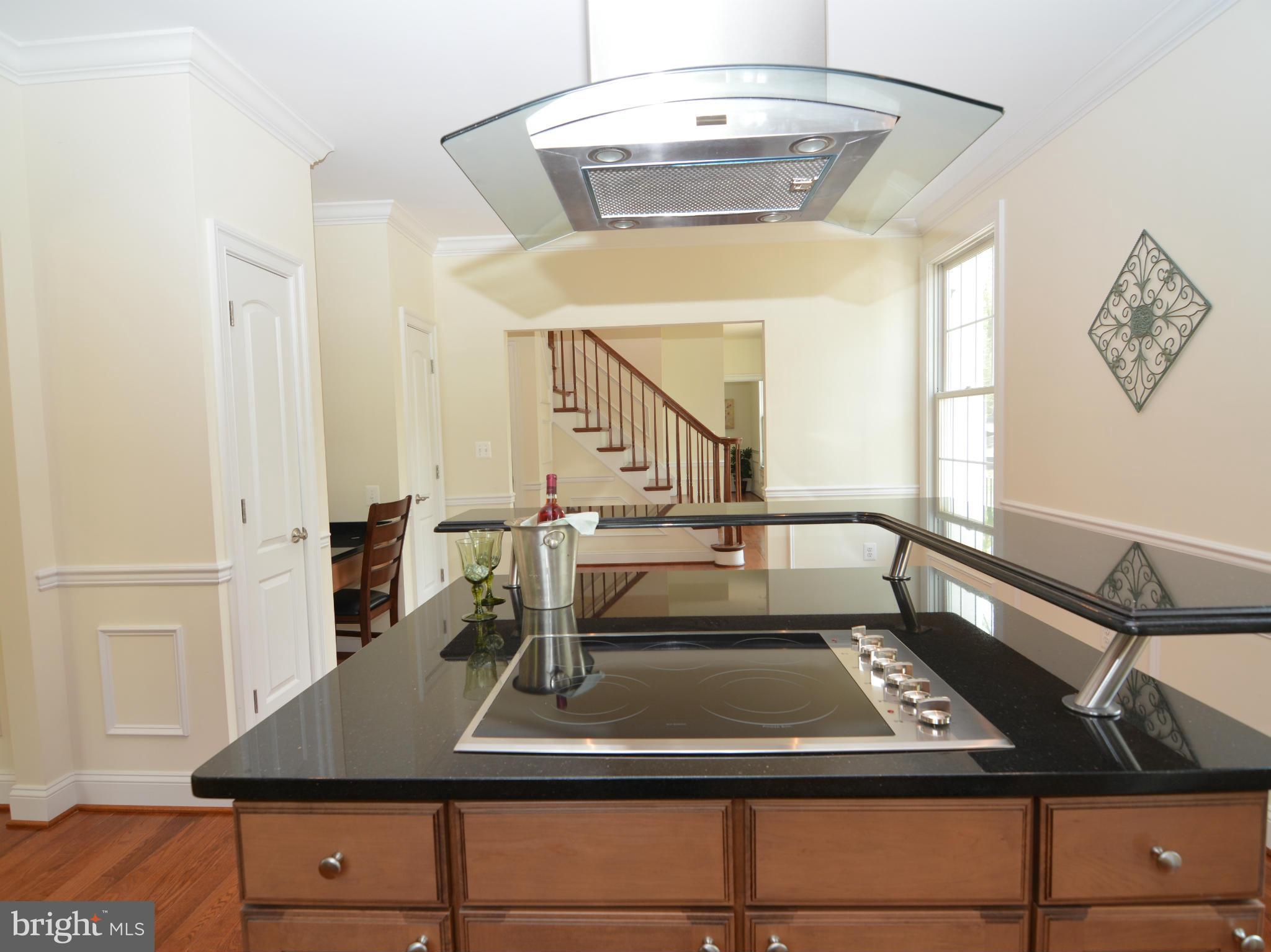 4694 Mountain Road Pasadena, MD 21122 - Photo 8 of 30 Kitchen