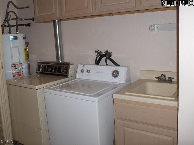 16585 Wren Road, Unit 4A Bainbridge, OH 44023 - Photo 11 of 14 Laundry area