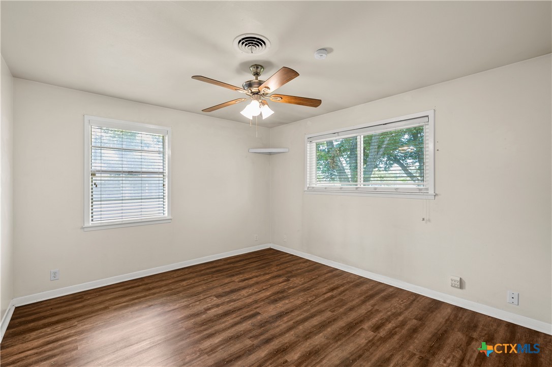 2417 Robin Road Temple, TX 76502 - Photo 16 of 27 Primary Bedroom
