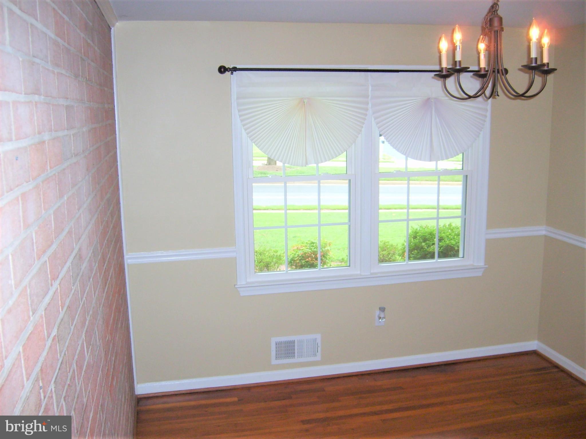 6727 Huntsman Boulevard Springfield, VA 22152 - Photo 9 of 49 Gallery Image 9