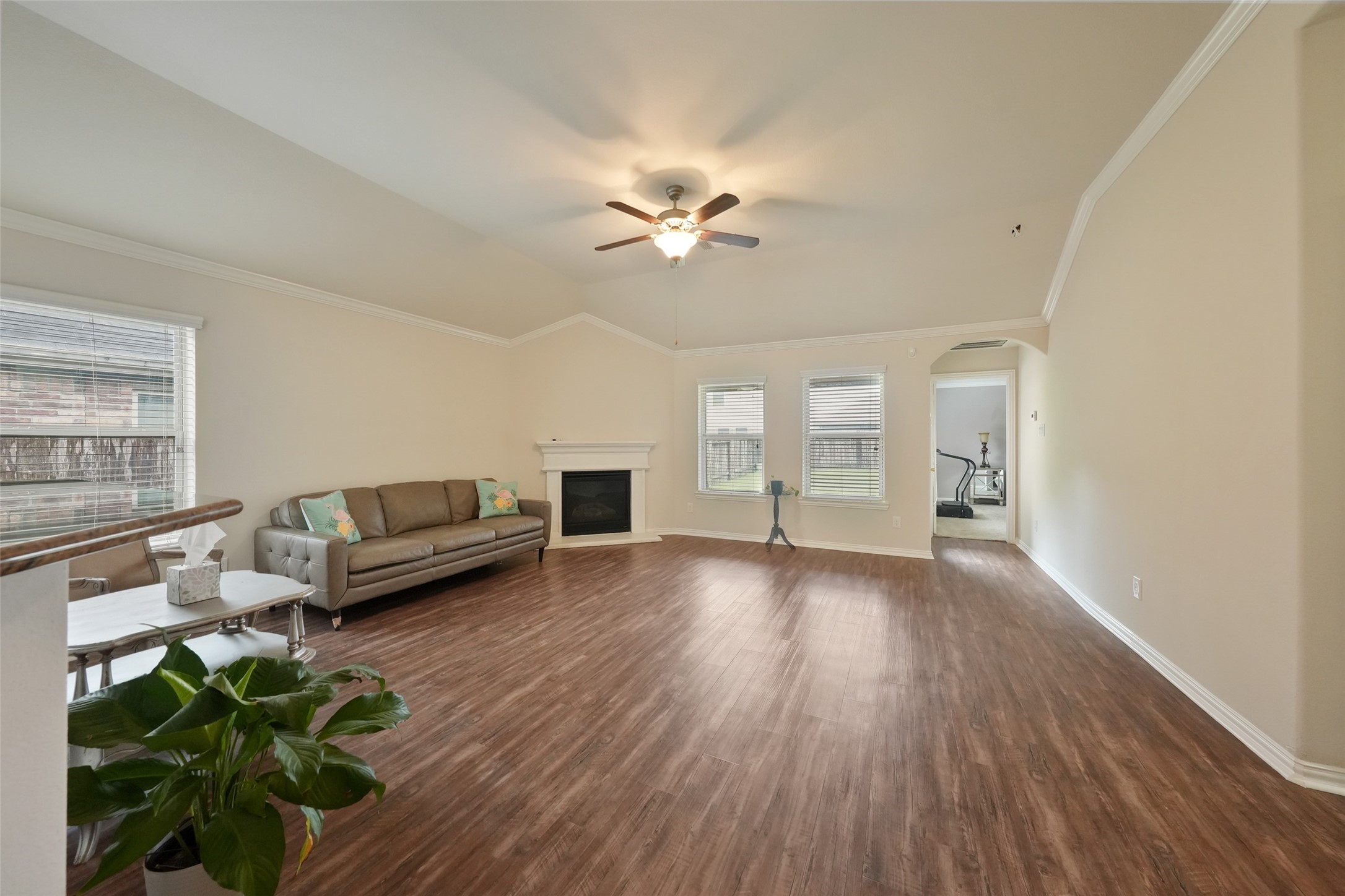 24138 McKinzie Ridge Drive Porter, TX 77365 - Photo 11 of 24 Family Room