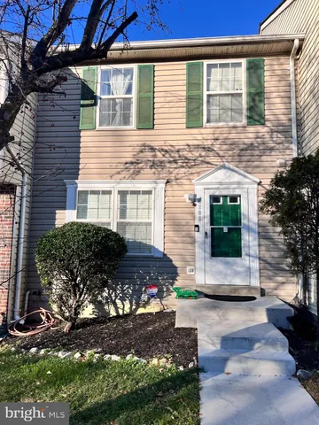 $320,000 | 6808 Amber Hill Court, District Heights, MD 20747