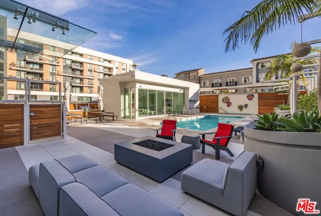 a bench sitting in front of a building