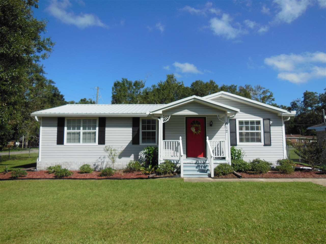 612 West Rose Avenue Foley, AL 36535 - Photo 2 of 26