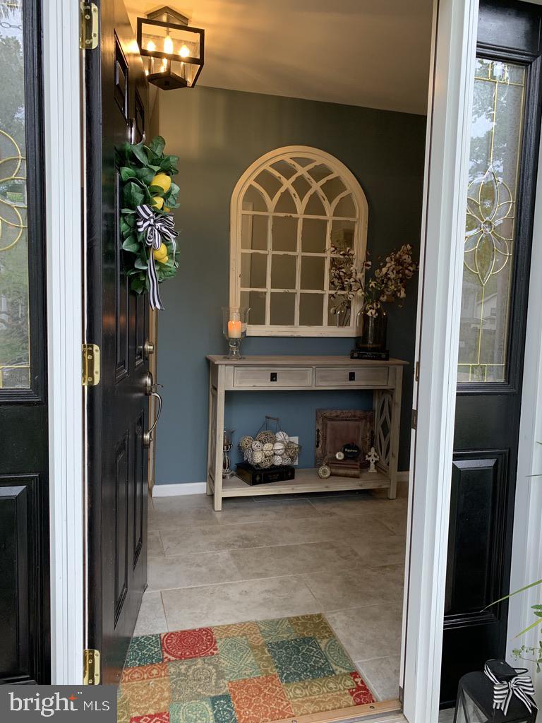 9209 Setter Place Springfield, VA 22153 - Photo 2 of 56 Welcome Home