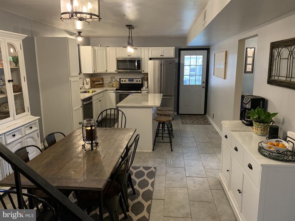 9209 Setter Place Springfield, VA 22153 - Photo 15 of 56