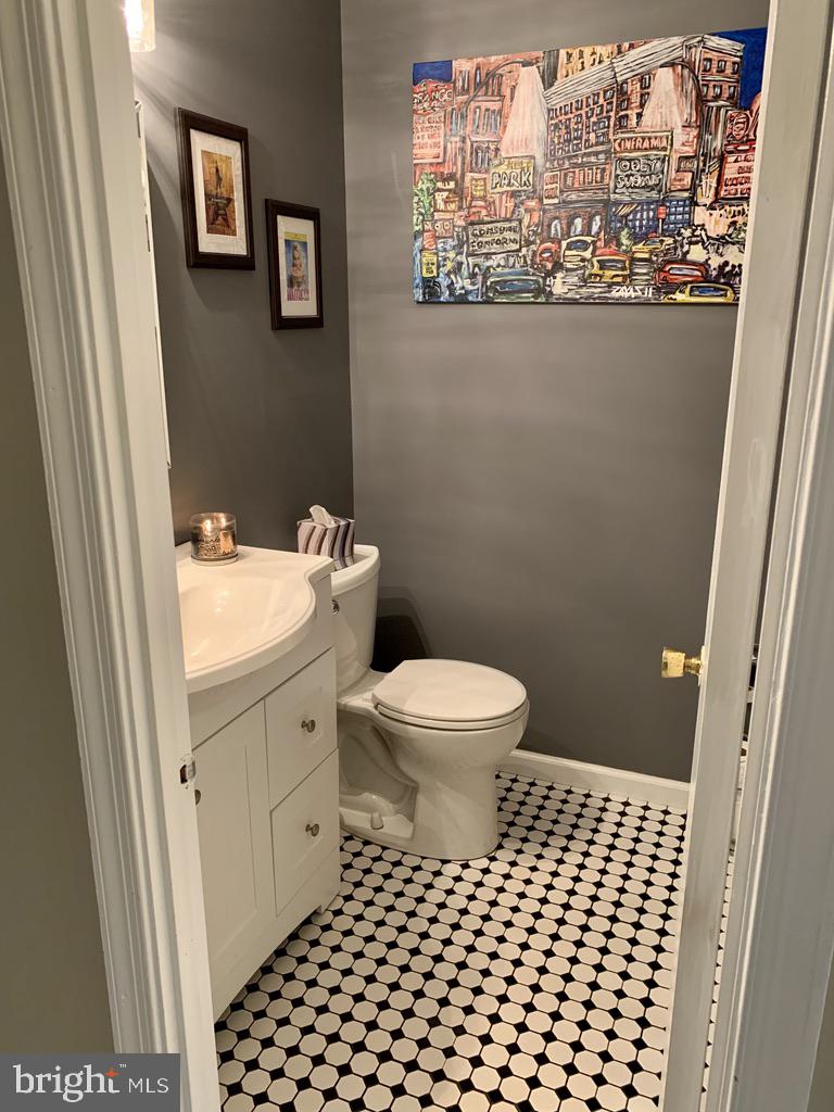 9209 Setter Place Springfield, VA 22153 - Photo 23 of 56