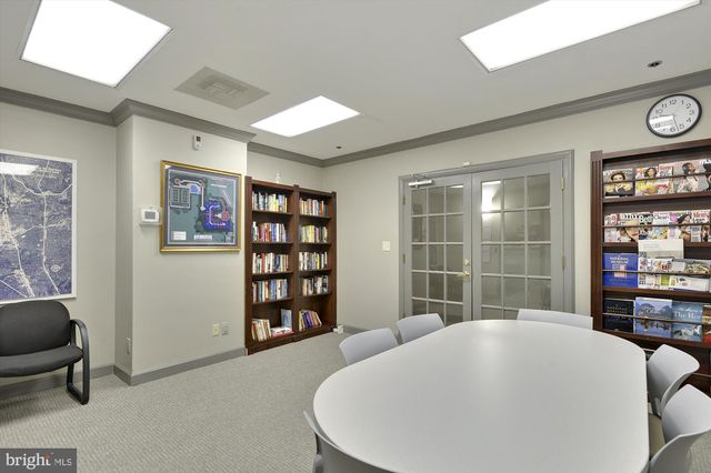 $392,000 | 7500 Woodmont Avenue, Unit S520, Bethesda, MD 20814