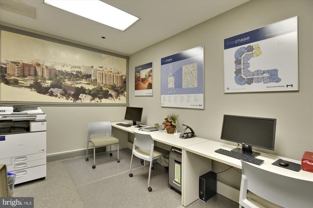 $392,000 | 7500 Woodmont Avenue, Unit S520, Bethesda, MD 20814