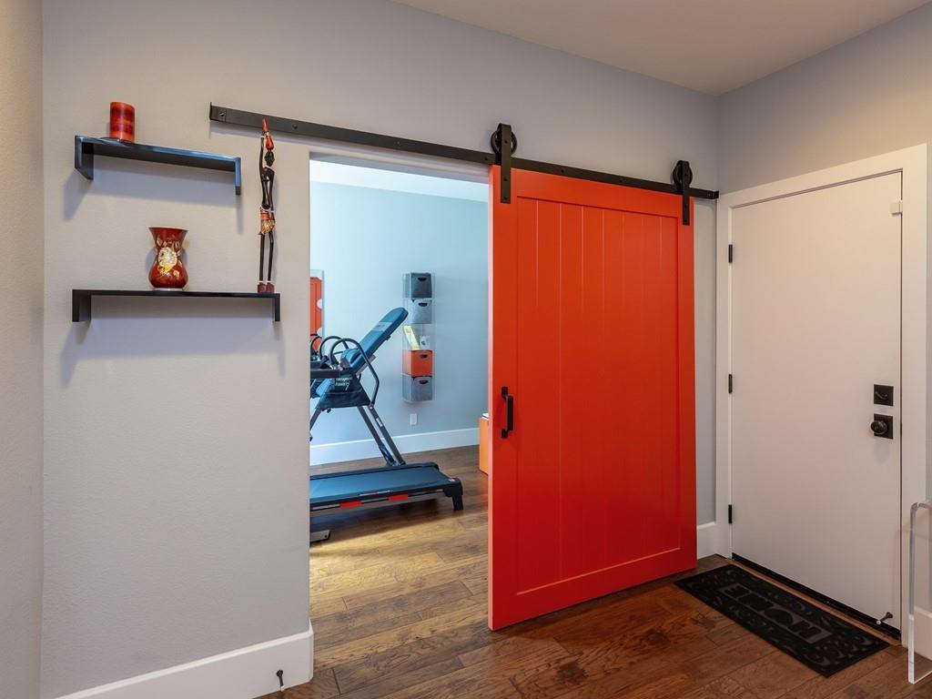 526 Fierro Loop Campbell, CA 95008 - Photo 3 of 27 a view of a room with gym equipment