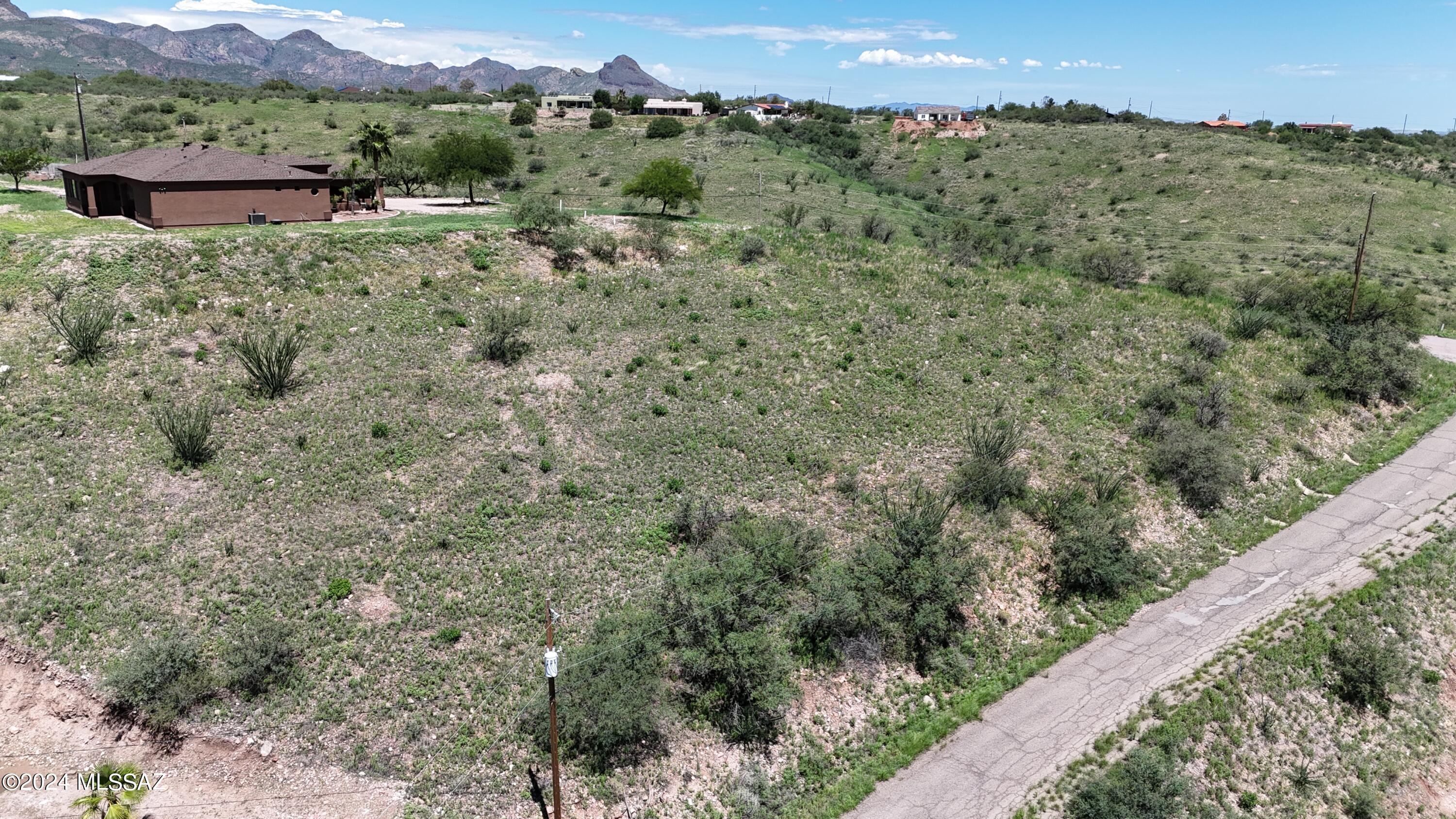 1446 Circulo Sombrero, Unit 77 Rio Rico, AZ 85648 - Photo 9 of 12
