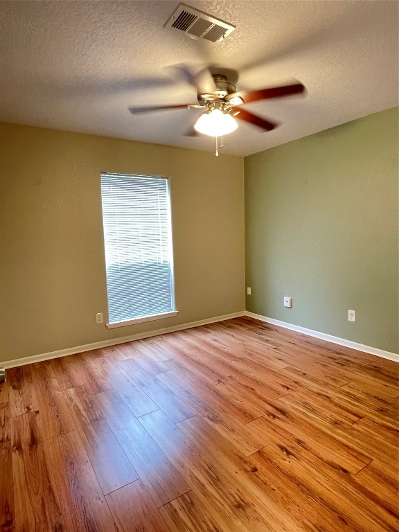 128 Houston Street Angleton, TX 77515 - Photo 15 of 20