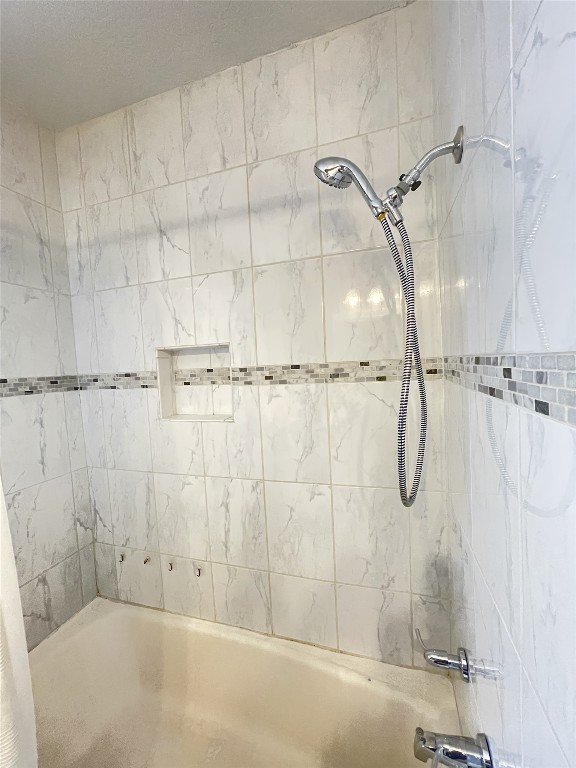 128 Houston Street Angleton, TX 77515 - Photo 17 of 20