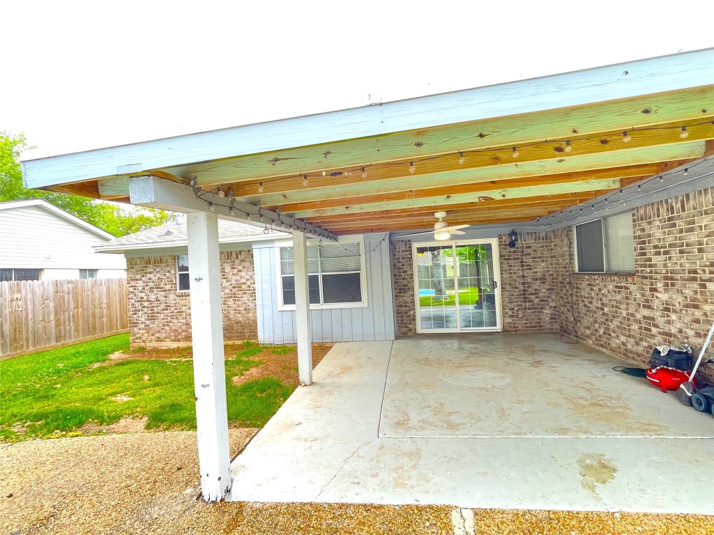 128 Houston Street Angleton, TX 77515 - Photo 20 of 20