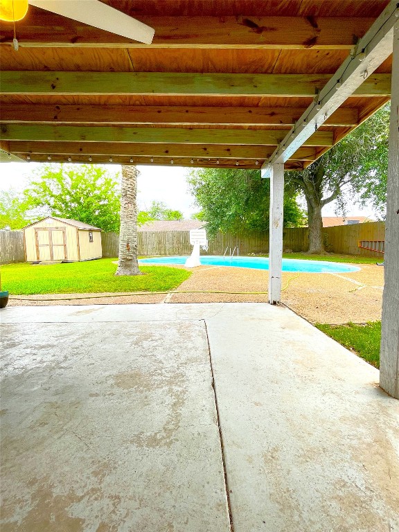 128 Houston Street Angleton, TX 77515 - Photo 10 of 20