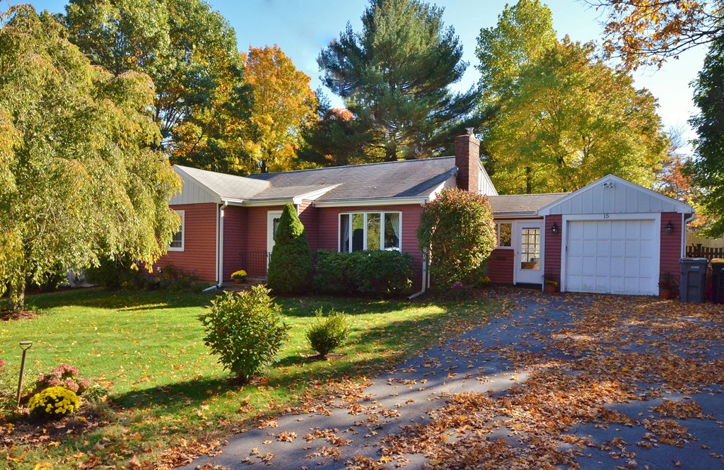 15 Appledor Road Framingham, MA 01701 - Photo 1 of 18 Gallery Image 1