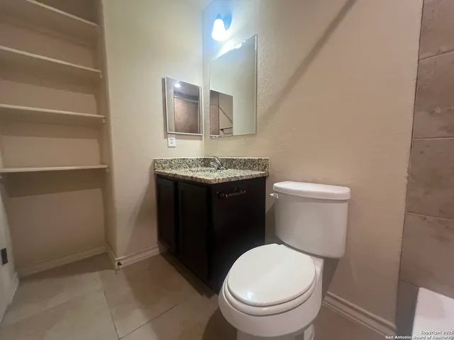 $1,295 | 6602 Arancione Avenue, Unit 102, San Antonio, TX 78233