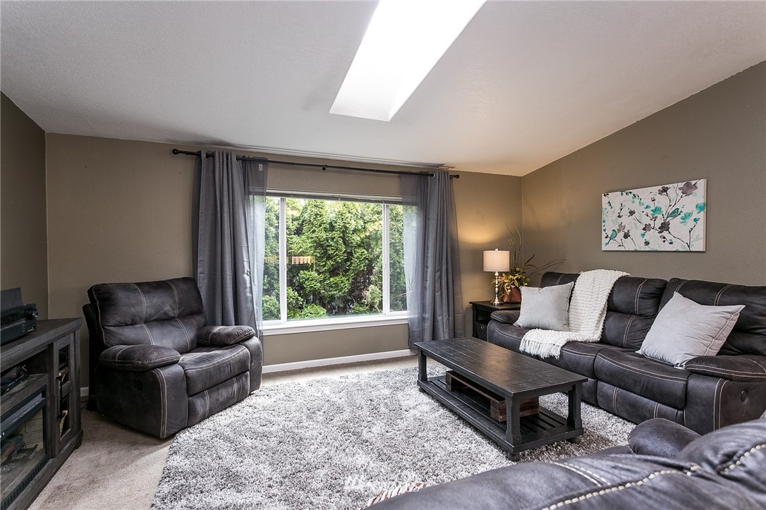 116 Sumas Road Sumas, WA 98295 - Photo 3 of 24 Gallery Image 3
