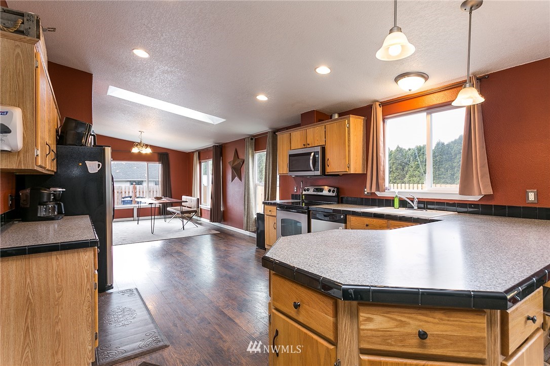 116 Sumas Road Sumas, WA 98295 - Photo 6 of 24 Gallery Image 6