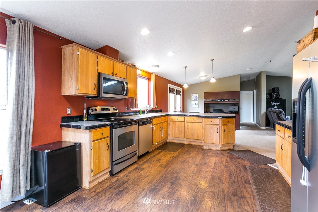 116 Sumas Road Sumas, WA 98295 - Photo 7 of 24 Gallery Image 7