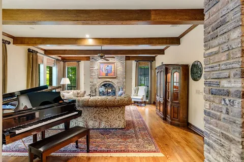 $1,225,000 | 9009 Arbor Park Drive, Dallas, TX 75243