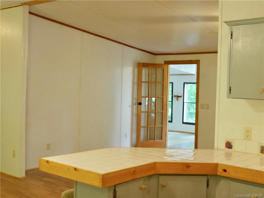 154 Paul Harvey Road Balsam Grove, NC 28708 - Photo 8 of 26 Gallery Image 8