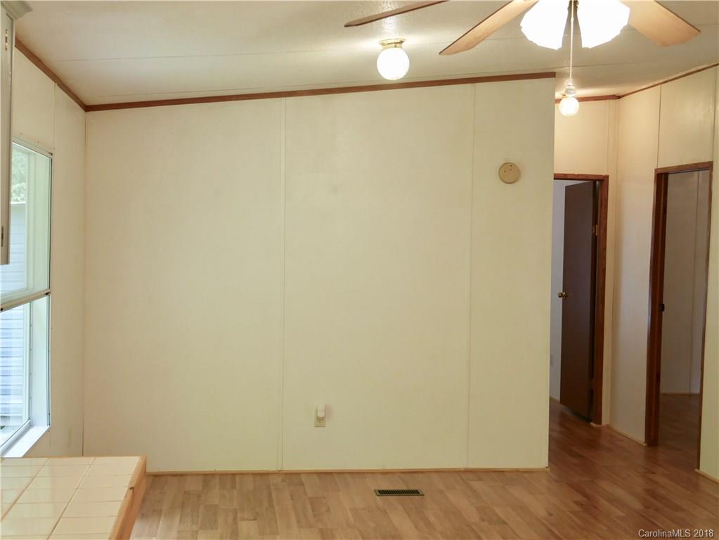 154 Paul Harvey Road Balsam Grove, NC 28708 - Photo 10 of 26 Gallery Image 10