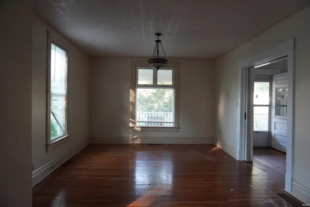 $325,000 | 105 Tippecanoe Street, Battle Ground, IN 47920