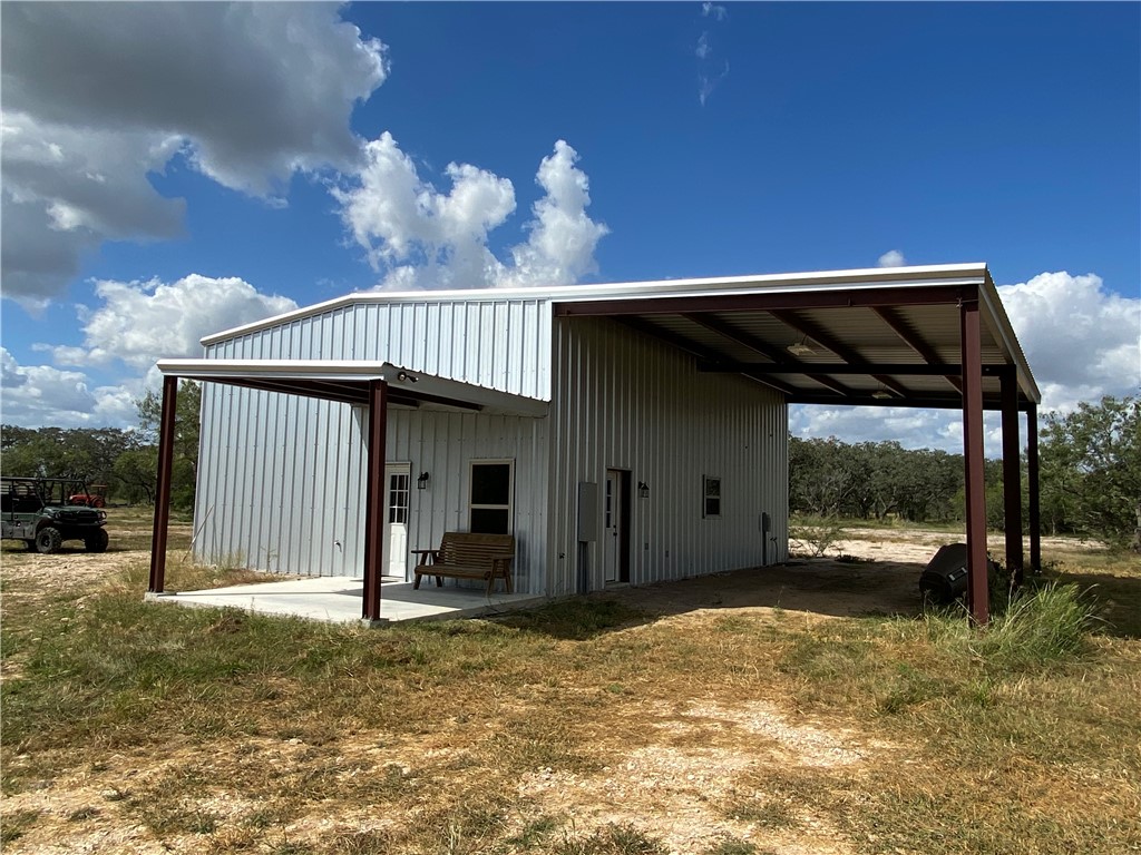 2696 Franke Road Goliad, TX 77963 - Photo 6 of 12 a front view of a house