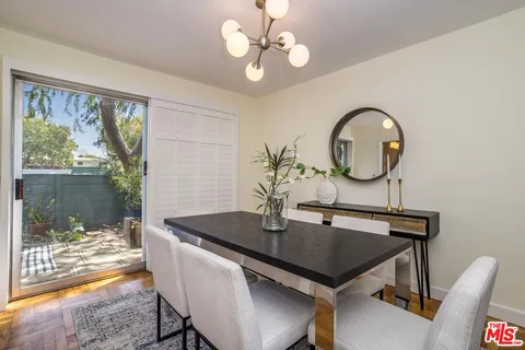$789,000 | 5383 Village Green, Los Angeles, CA 90016