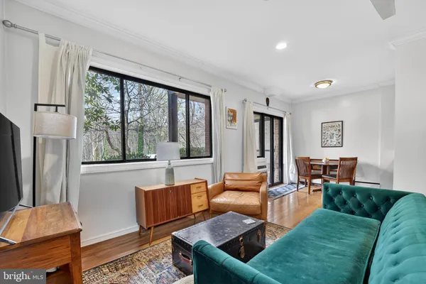 $278,999 | 2325 42nd Street Northwest, Unit 104, Washington, DC 20007