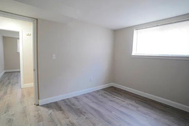 $2,100 | 148 Stevens Street, Unit 8, Lowell, MA 01851